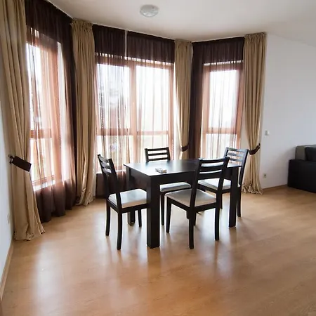 卡巴坤姆海滩私人公寓 *